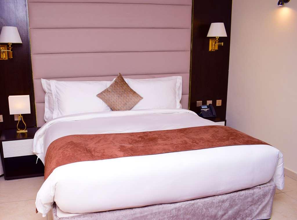 Monty Suites & Golf Uyo Værelse billede