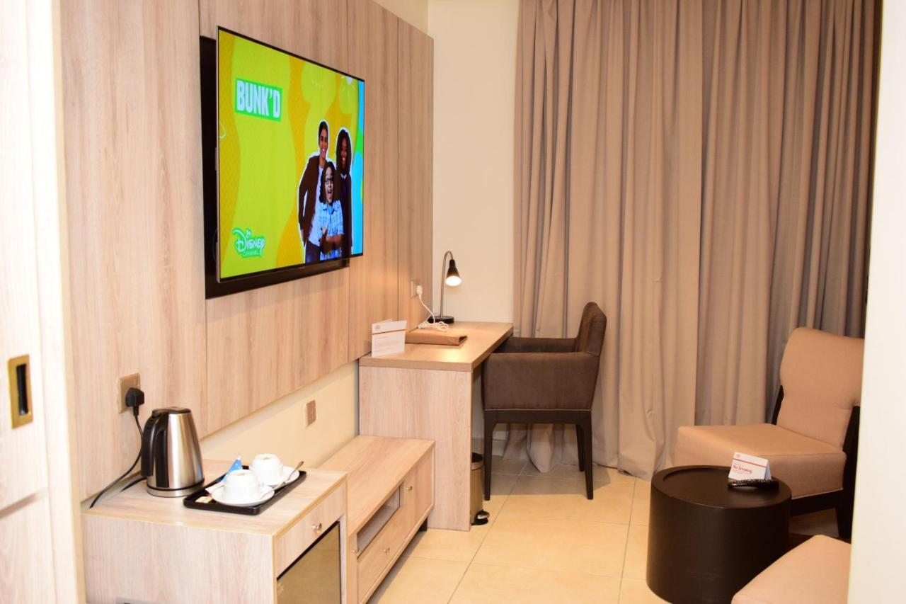 Monty Suites & Golf Uyo Eksteriør billede